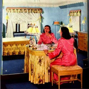 Ladies Dresser Items